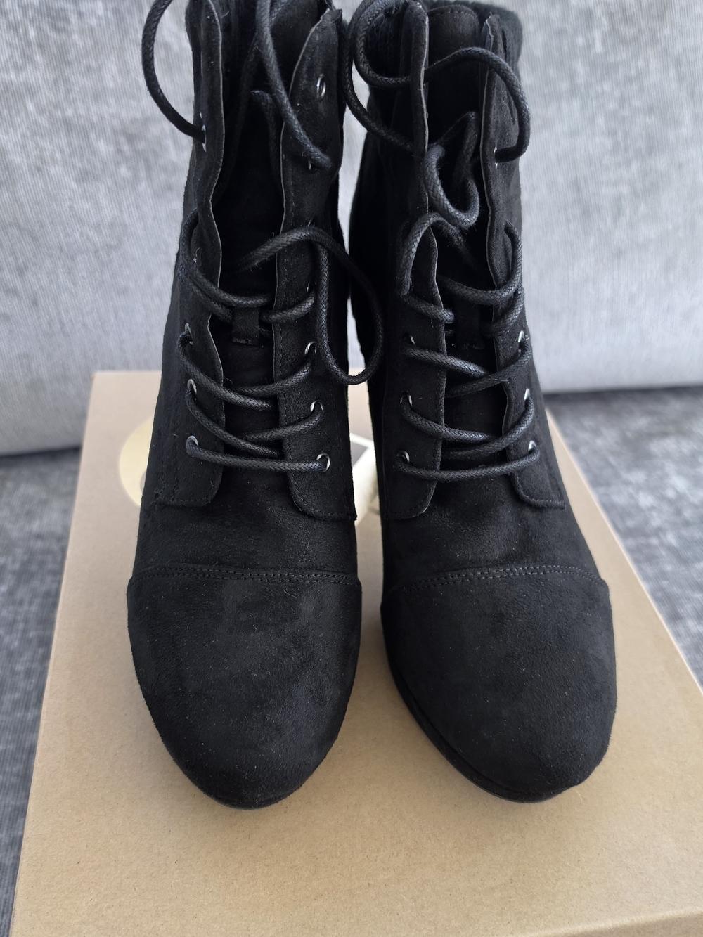 Charlotte Russe Black Lace-Up Suede Ankle Boots Sz 9
